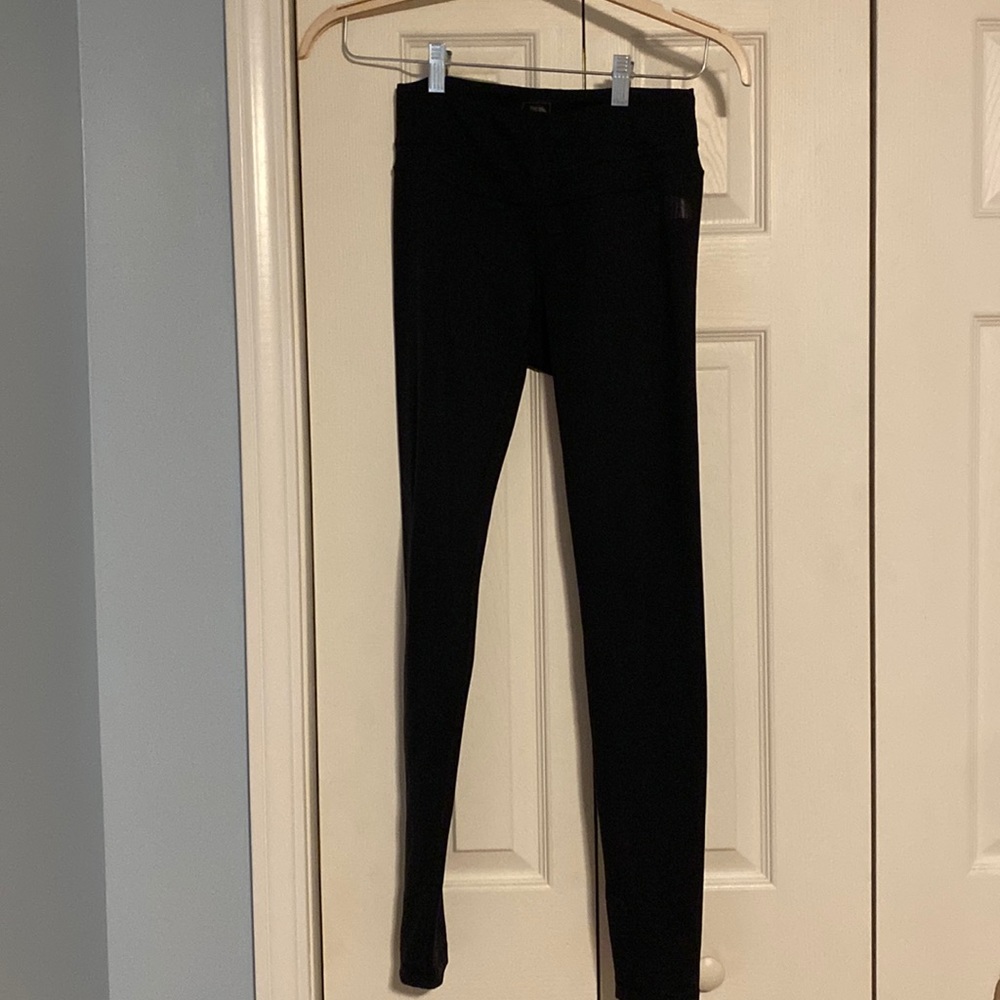 Like new North Face flash dry leggings